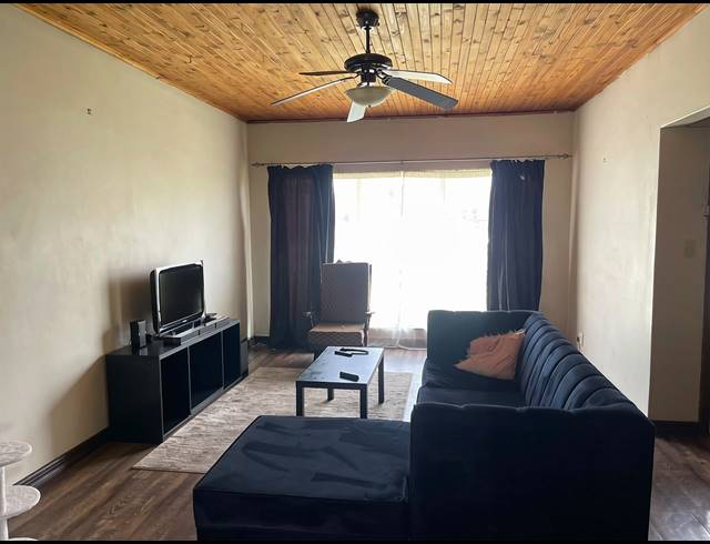 5 BEDROOM HOUSE FOR SALE IN VANDERBIJLPARK SE 2